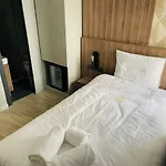 Otel Zeno *