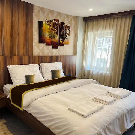 Zeno Hotel