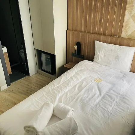 Hotel Zeno *